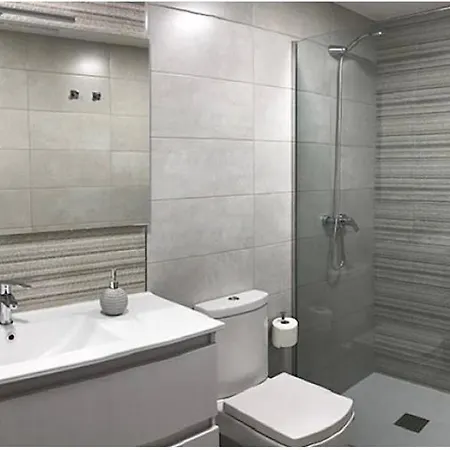 Apartamento Panxon Urb A Pie De Playa Apartment *